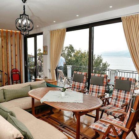 Panoramic View Over Shkodra'S Lake - Serena Home 外观 照片